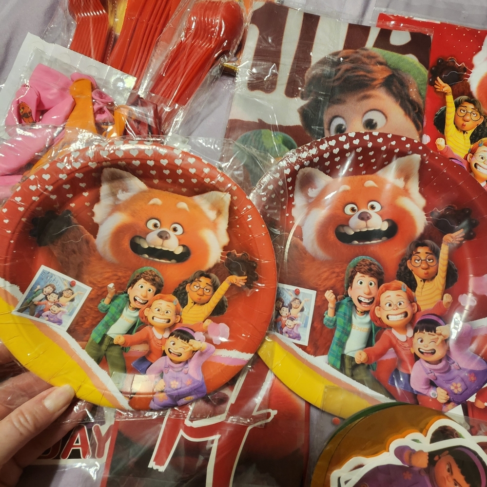 Disney Pixar Turning Red Panda Birthday Party Supplies Huge Set Tableware Decor - Picture 8 of 8
